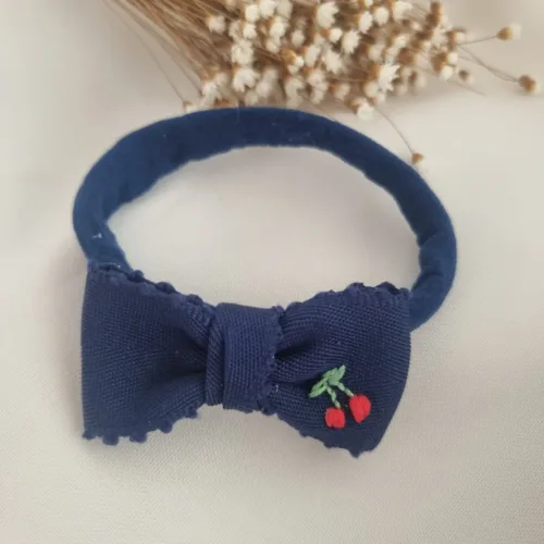 Tiara Laço Bordado Azul Sereno