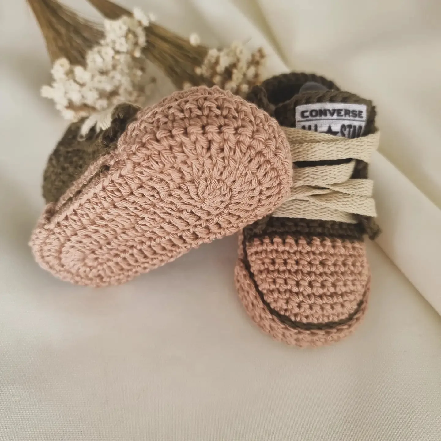 Tênis Crochê Baby All Star Marrom e Bege - Imagem 3