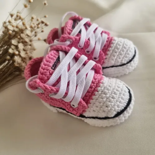 Tênis de Crochê Baby All Star Rosa