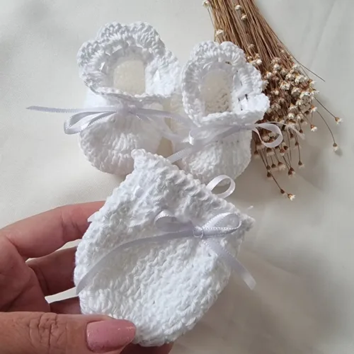 Kit Crochê Baby Anjo Branco (Sapatinho + Luvinha)