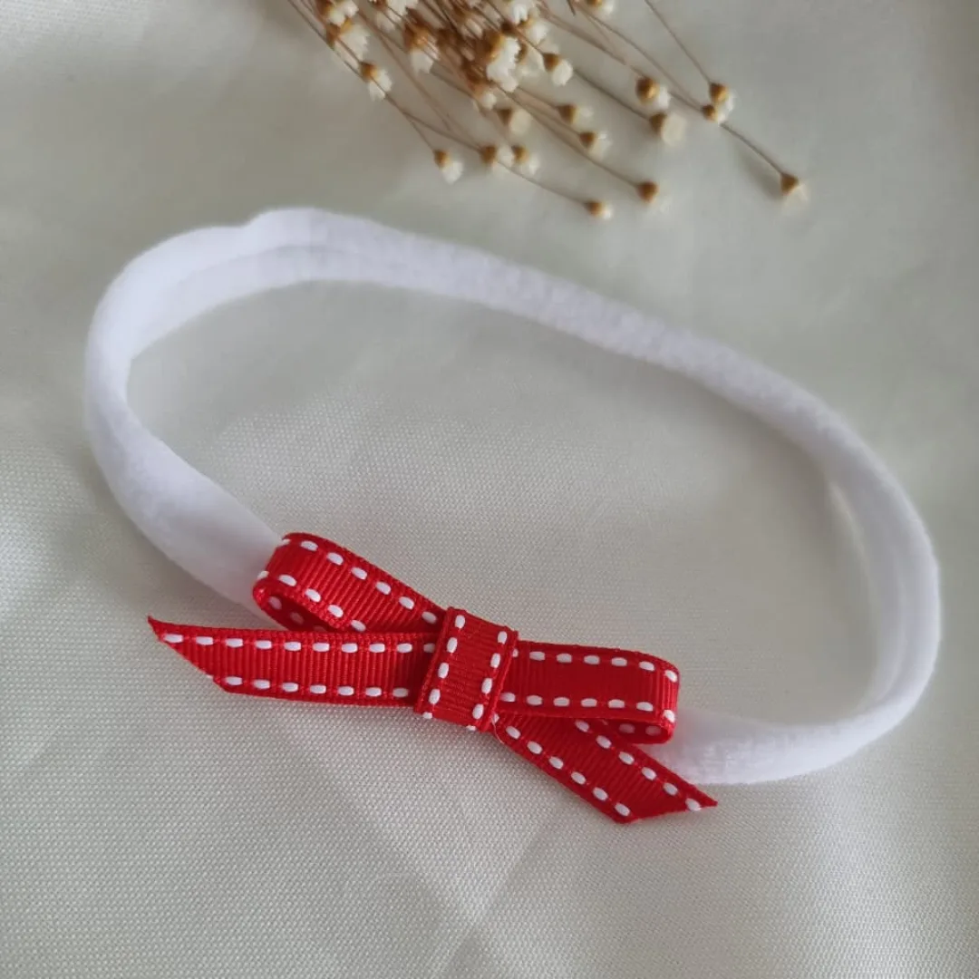 Faixa de Cabelo Laço Gravatinha Pespontado – Vermelho